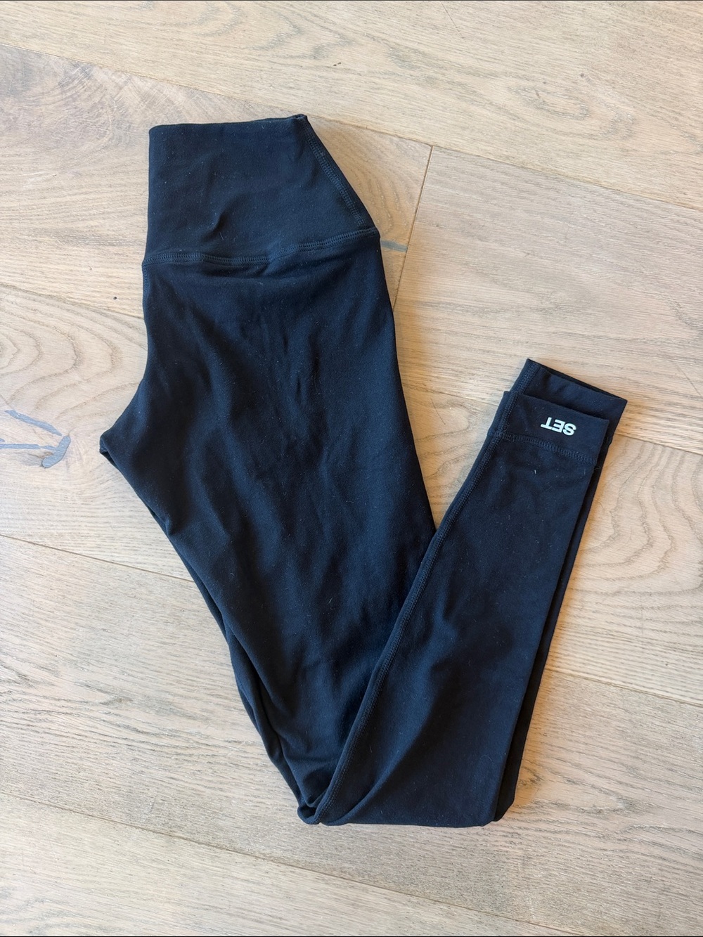 SET Active Leggings
